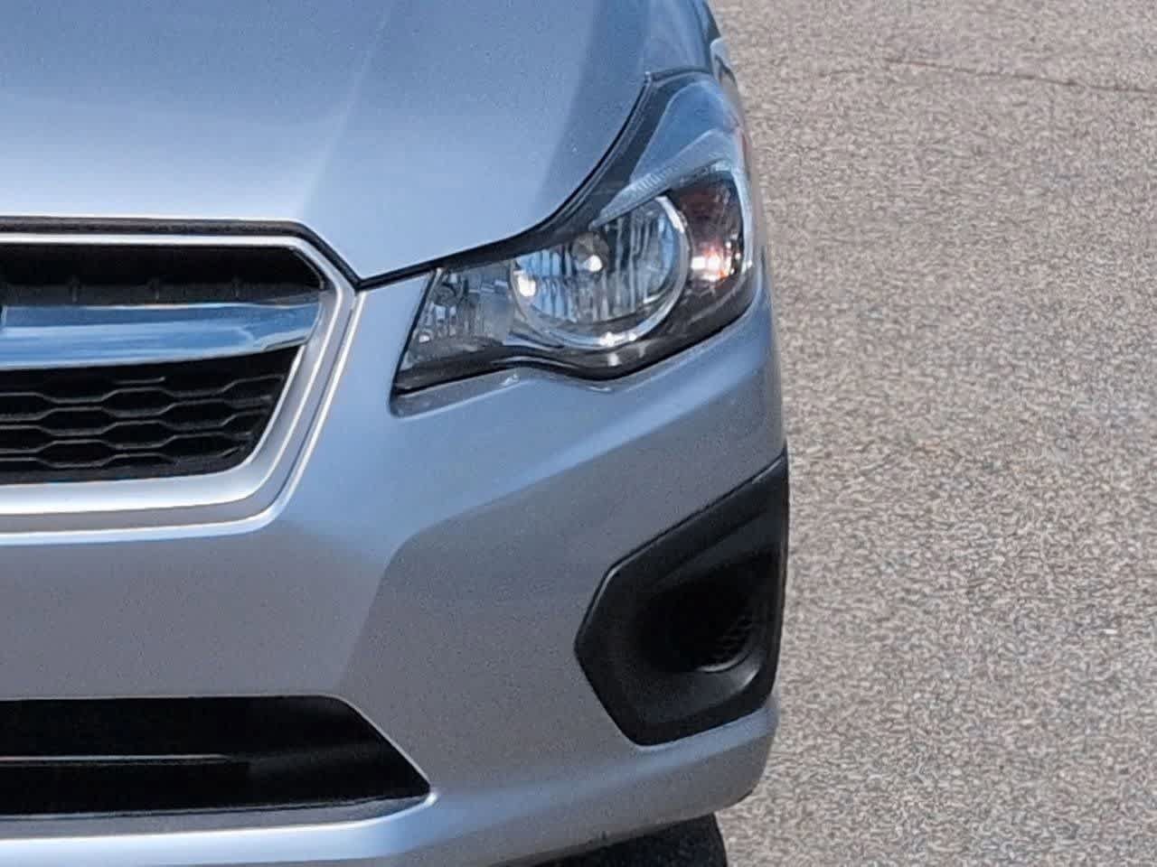 Used 2013 Subaru Impreza 2.0i Premium AWD/4WD image 10