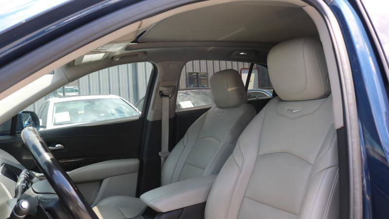 Used 2020 Cadillac XT4 Premium Luxury AWD/4WD image 8