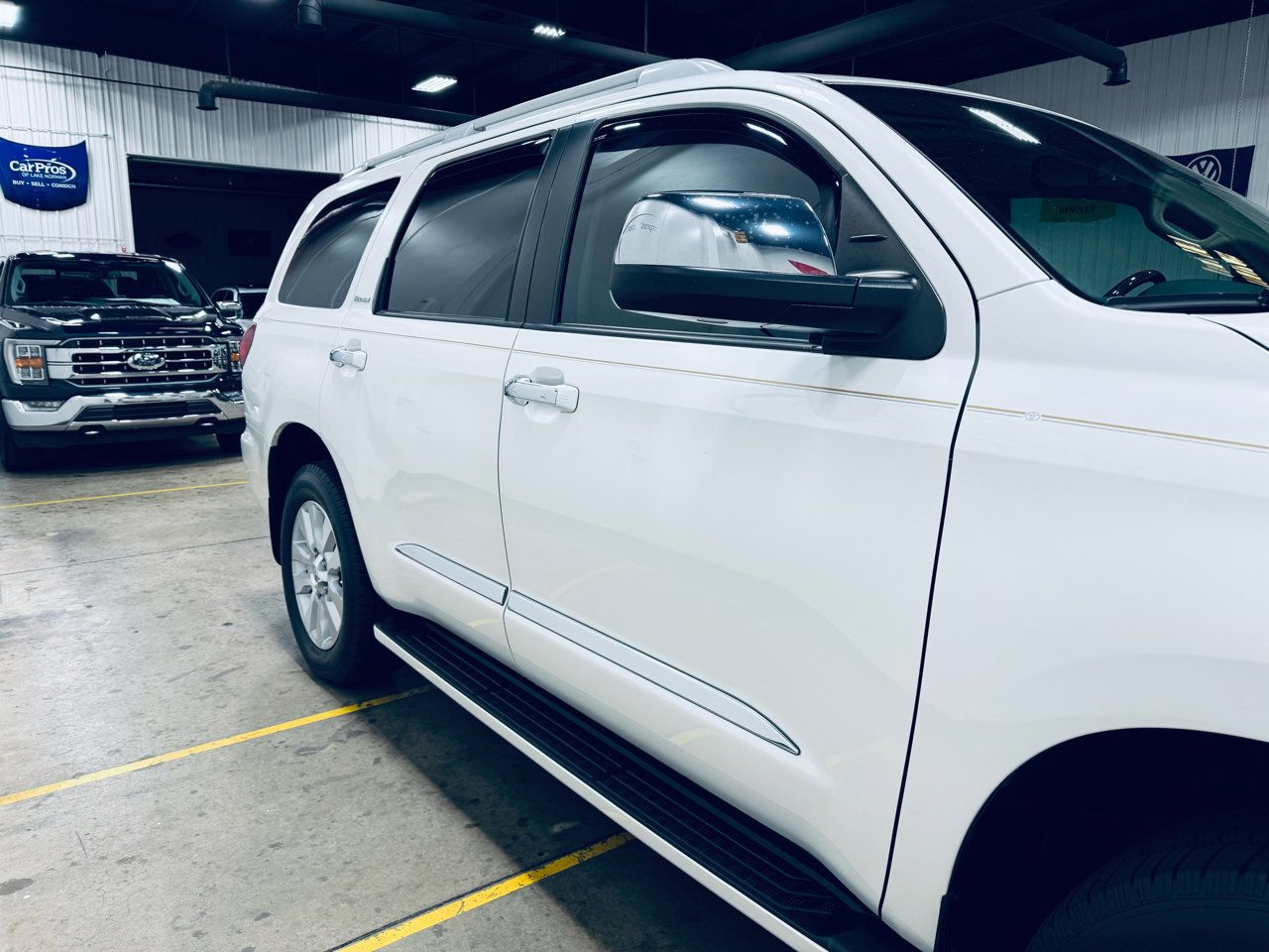 Used 2020 Toyota Sequoia Platinum image 21