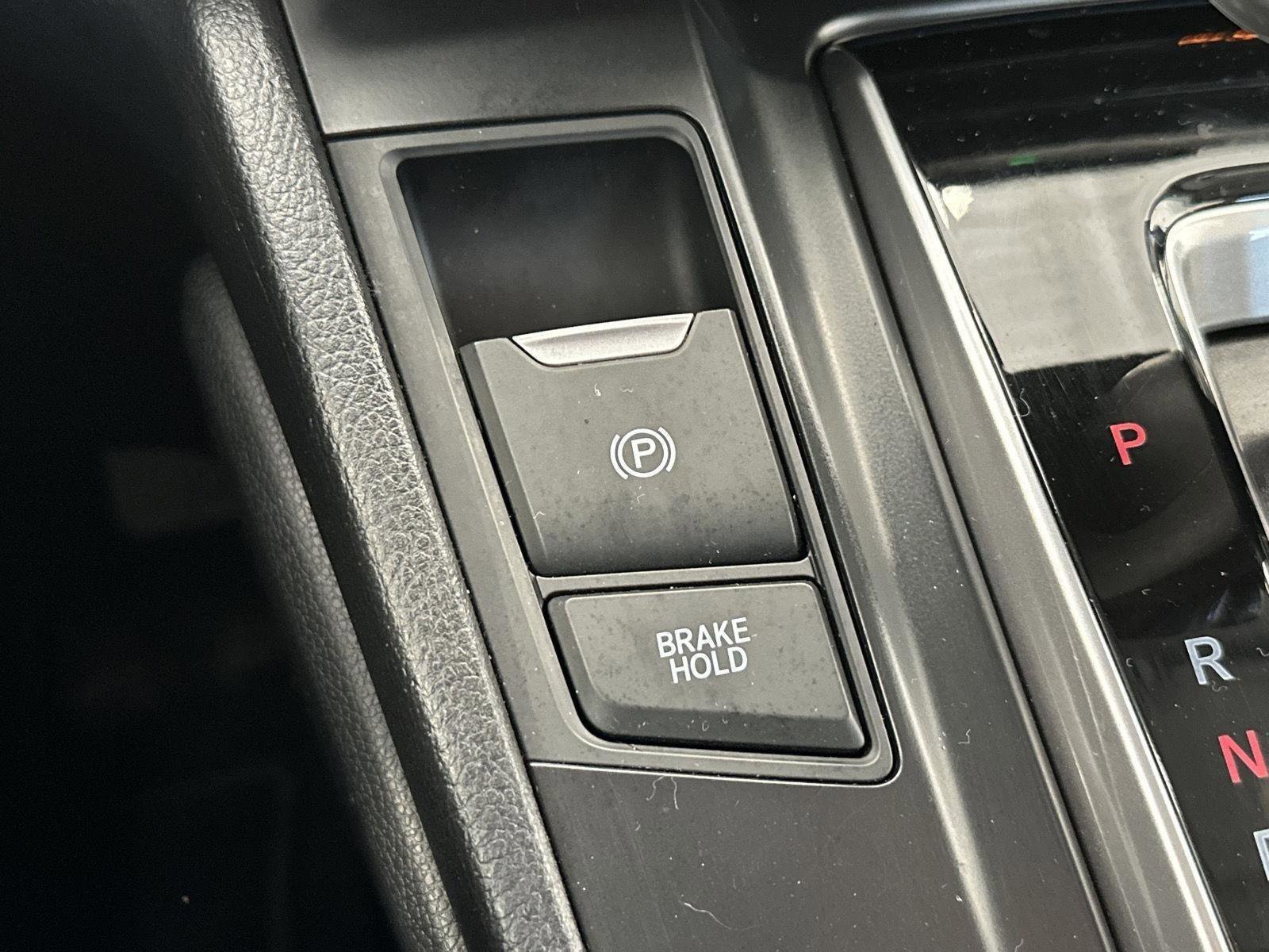 Certified 2020 Honda CR-V Touring image 24