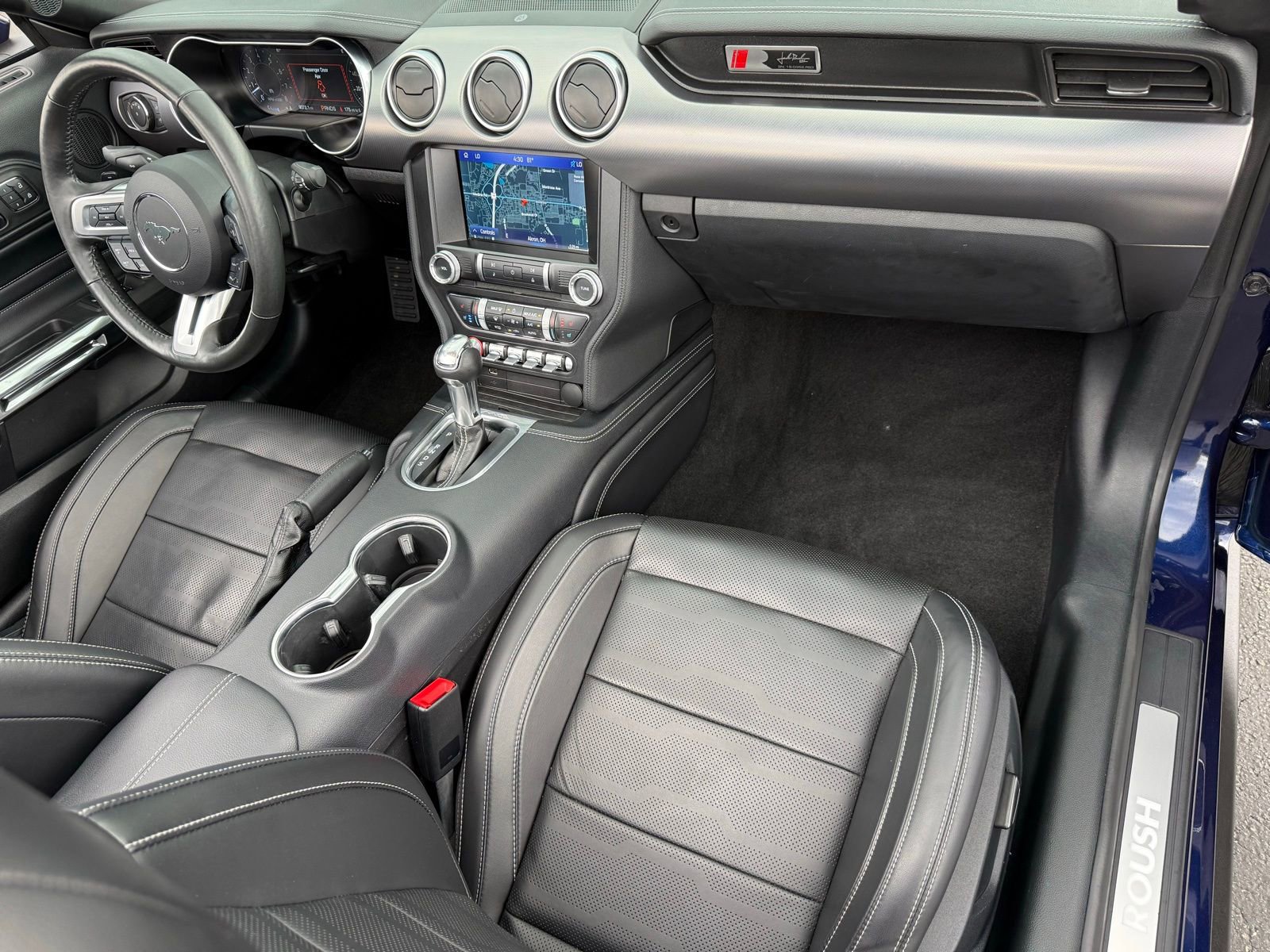 Used 2019 Ford Mustang GT Premium w/ Equipment Group 401A RWD image 14