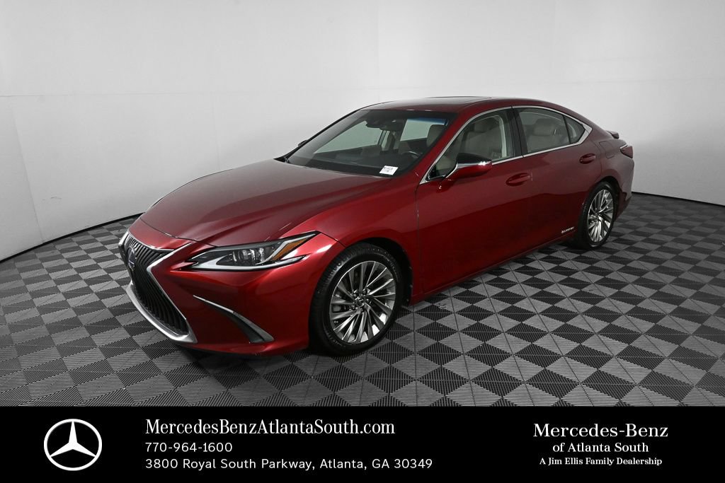 Used 2020 Lexus ES 300h w/ Accessory Package FWD image 1