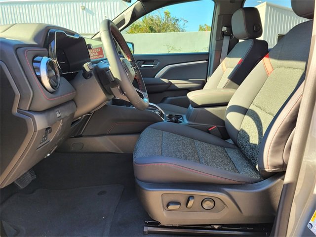 New 2025 Chevrolet Colorado Z71 w/ Technology Package image 10