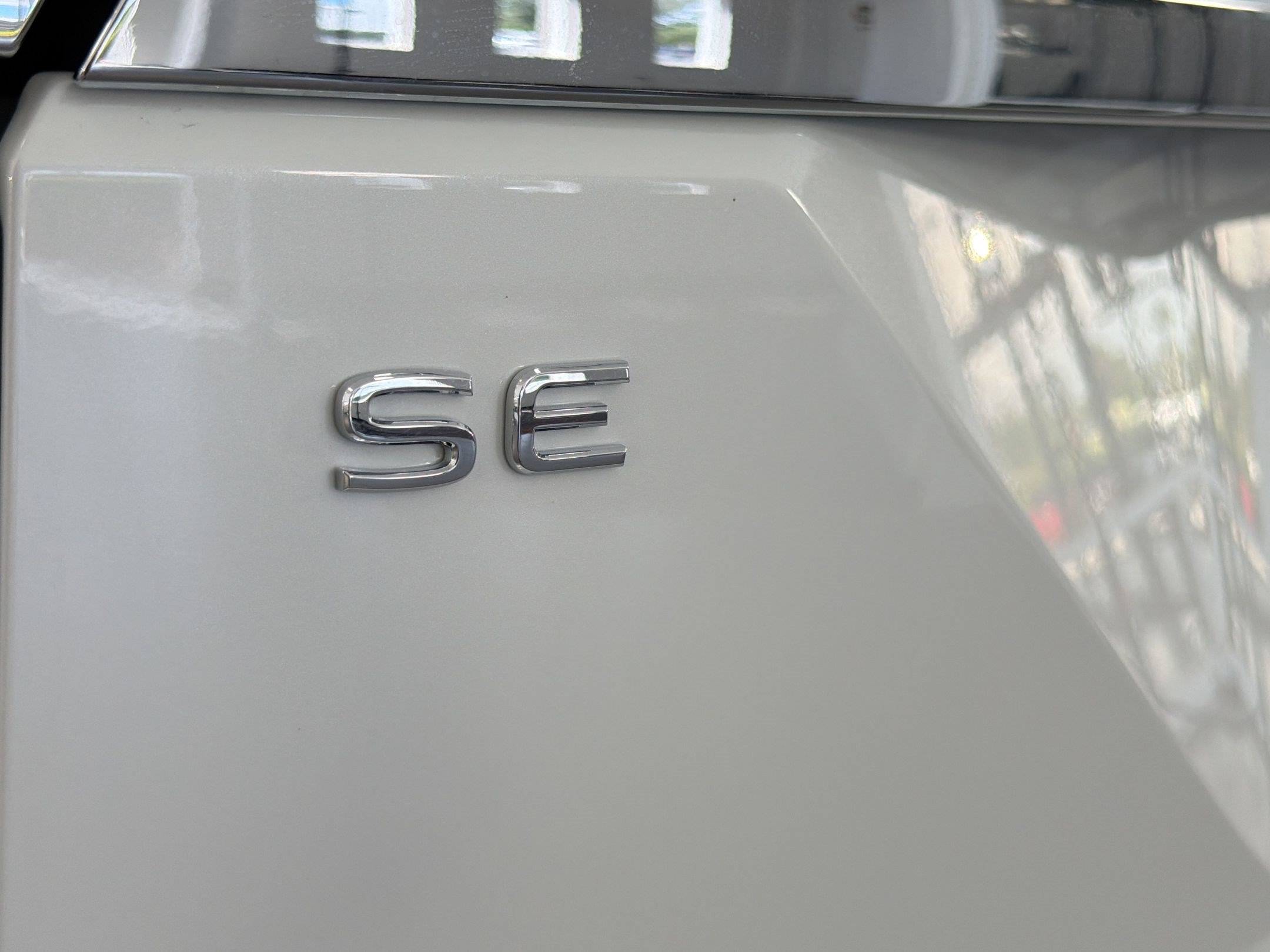 New 2026 Volkswagen Atlas SE FWD image 36