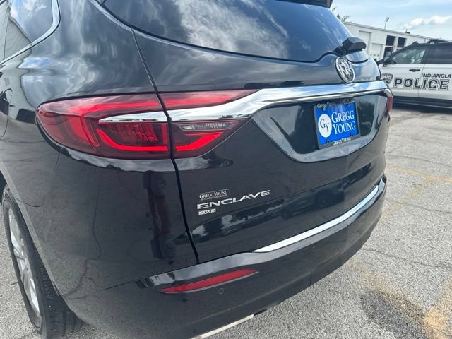Used 2021 Buick Enclave Avenir w/ Avenir Technology Package AWD/4WD image 15