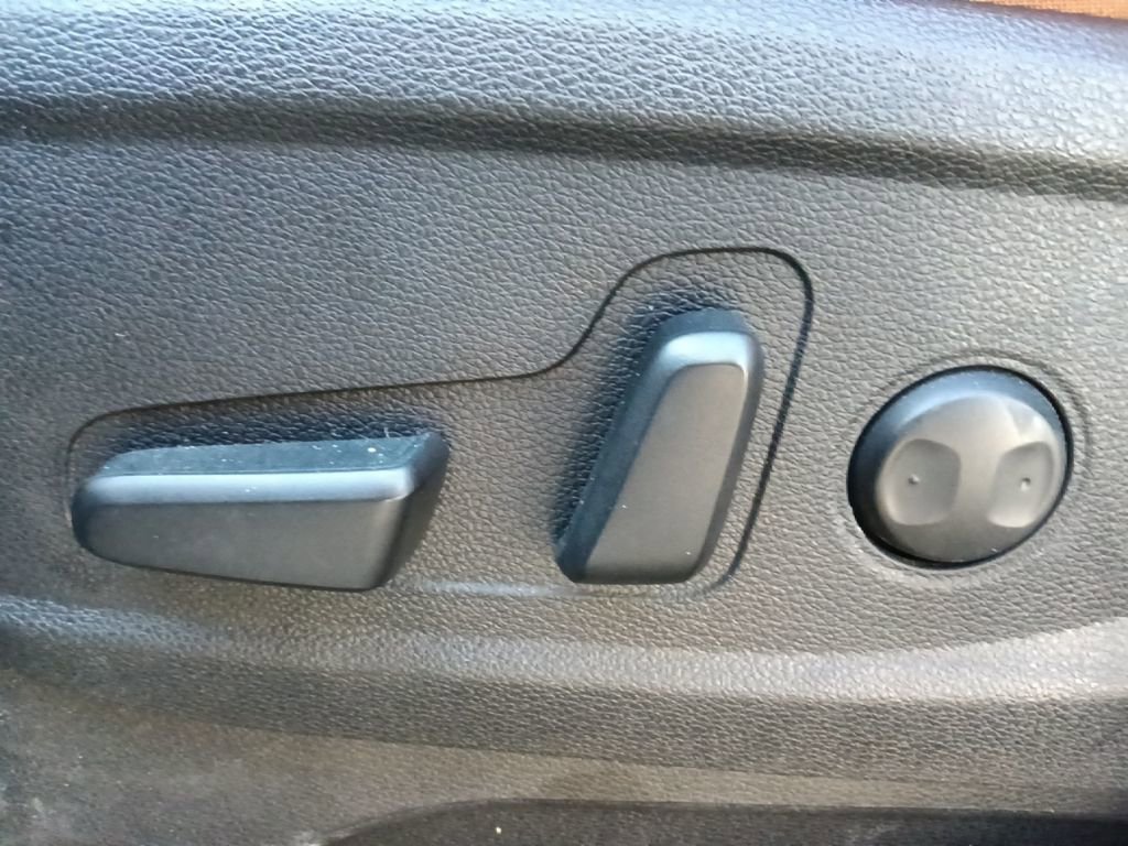 Used 2024 Kia Telluride EX X-Line AWD/4WD image 17