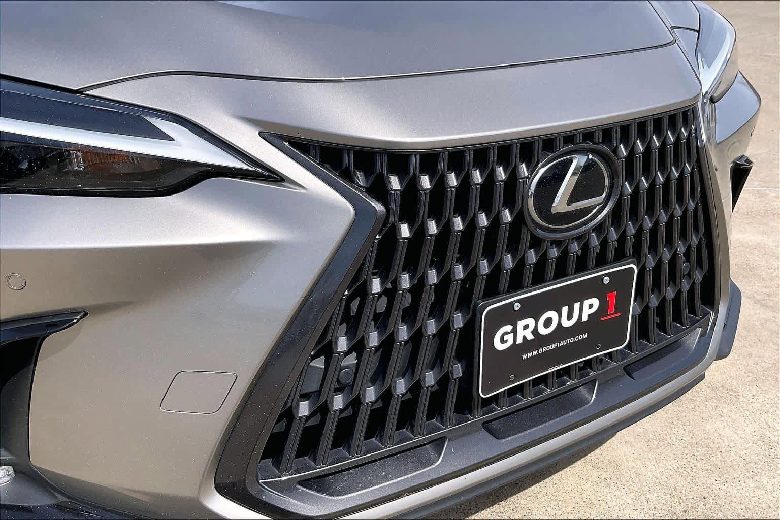Used 2024 Lexus NX 250 FWD image 27