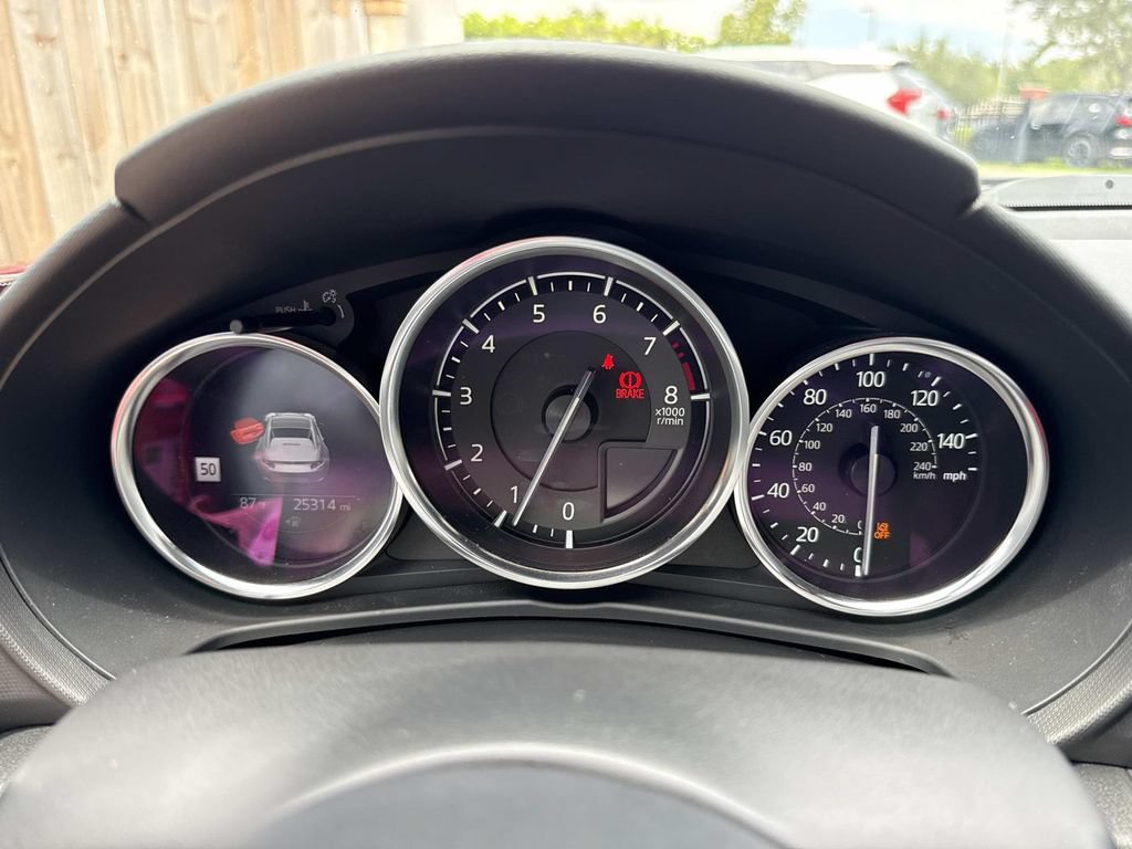 Used 2022 MAZDA MX-5 Miata RF Grand Touring w/ Appearance Package RWD image 27