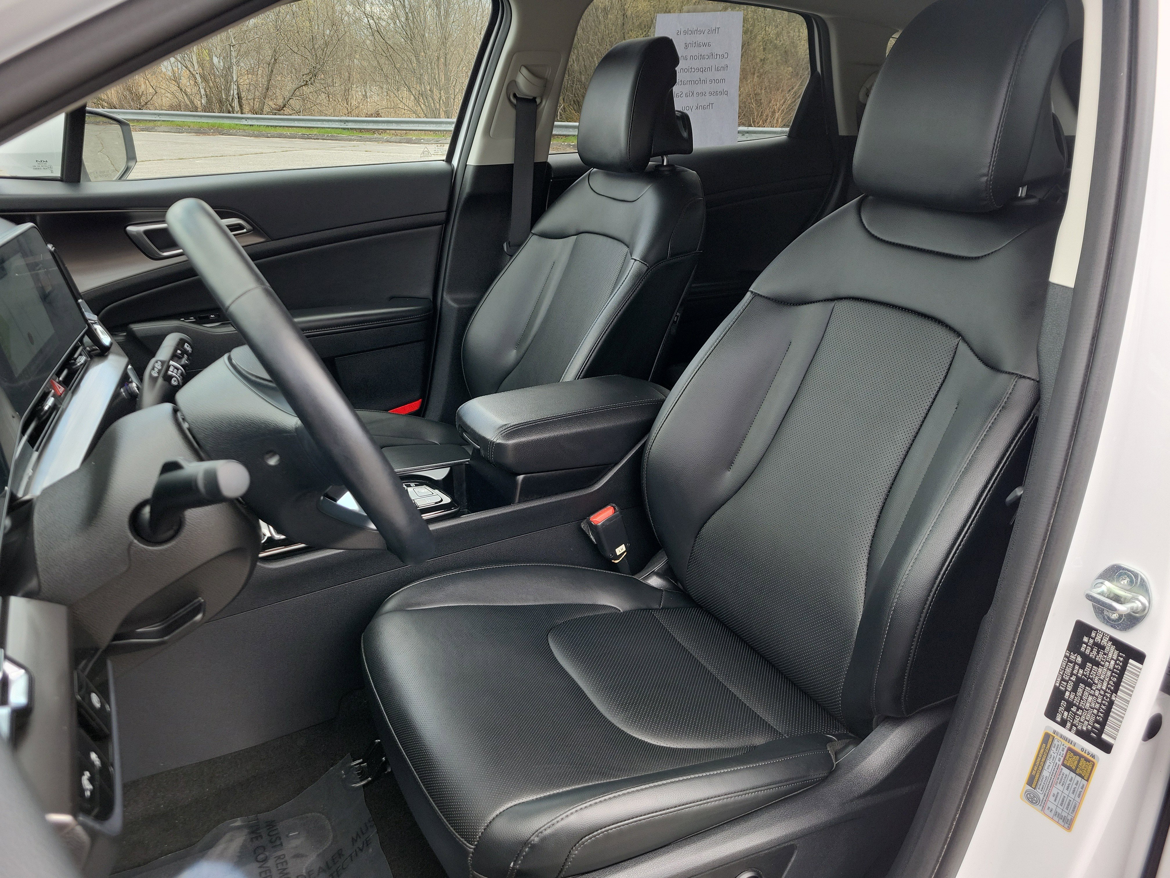 Used 2023 Kia Sportage EX AWD/4WD image 14