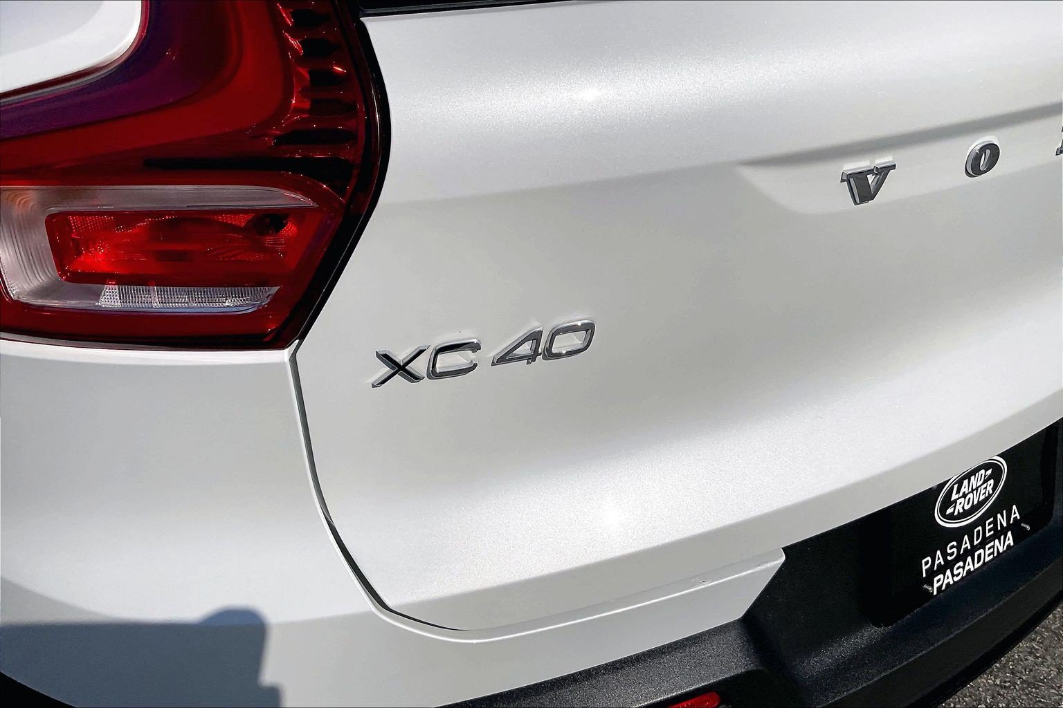 Used 2023 Volvo XC40 Recharge Ultimate AWD/4WD image 31