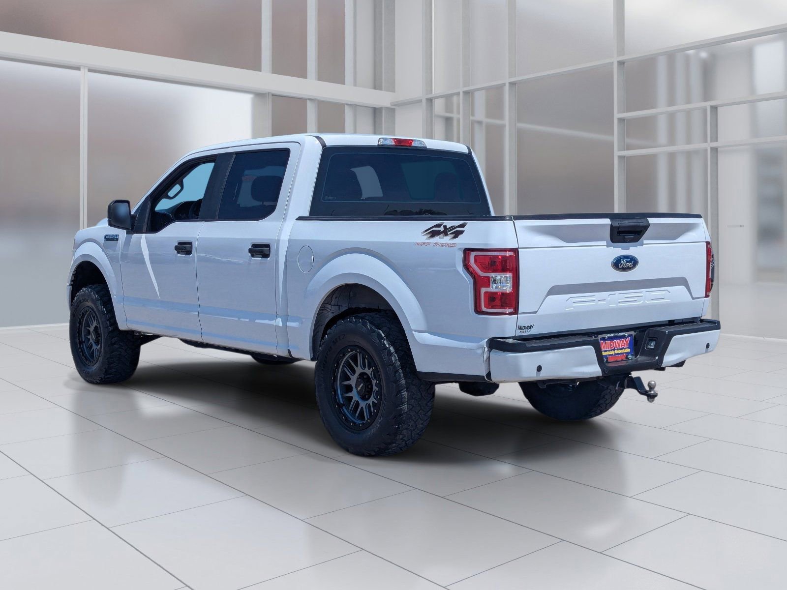 Used 2019 Ford F150 XL w/ Equipment Group 101A Mid AWD/4WD image 3