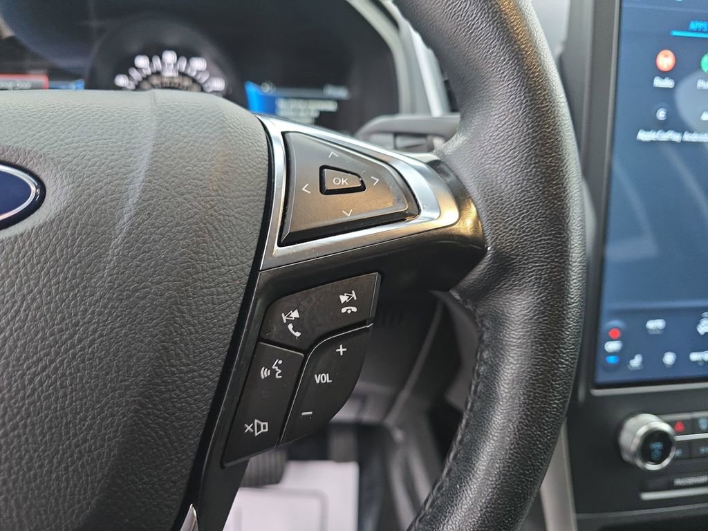 Used 2024 Ford Edge SEL image 22