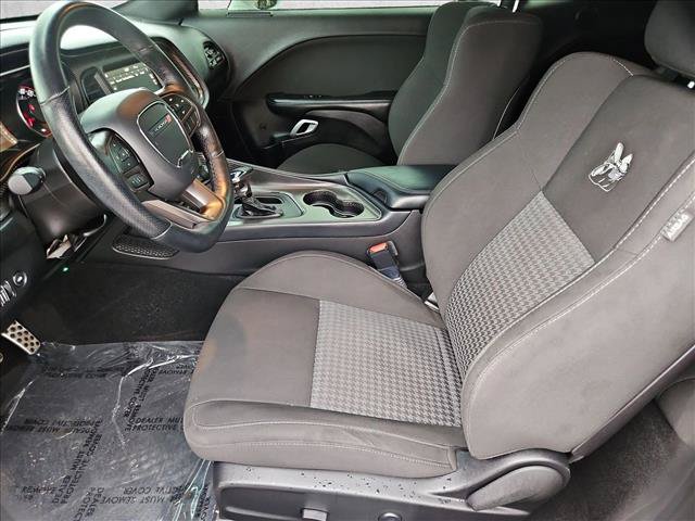 Used 2021 Dodge Challenger R/T Scat Pack w/ Dynamics Package RWD image 21