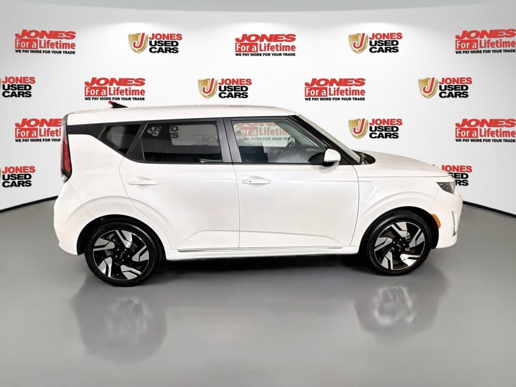 Certified 2025 Kia Soul GT-Line FWD image 17