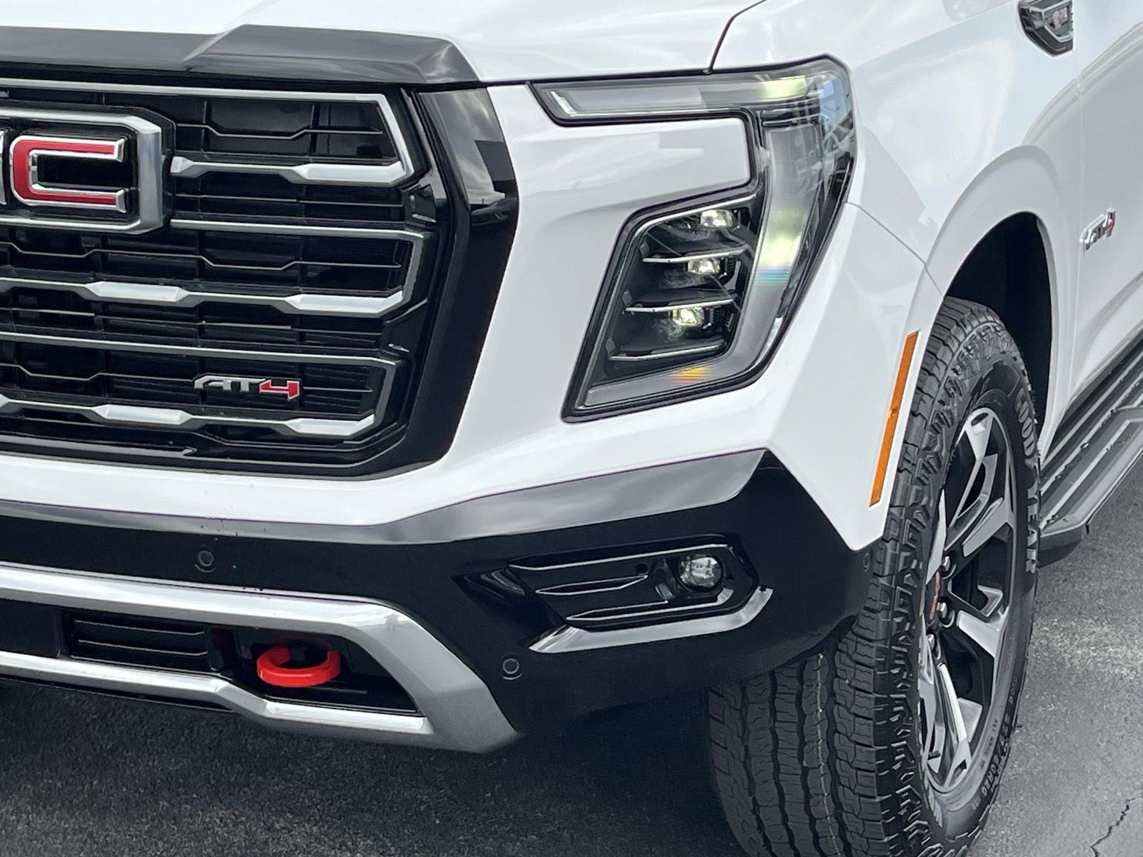New 2026 GMC Yukon AT4 image 11