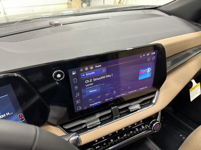 New 2026 Chevrolet Equinox ACTIV w/ Convenience Package III image 24