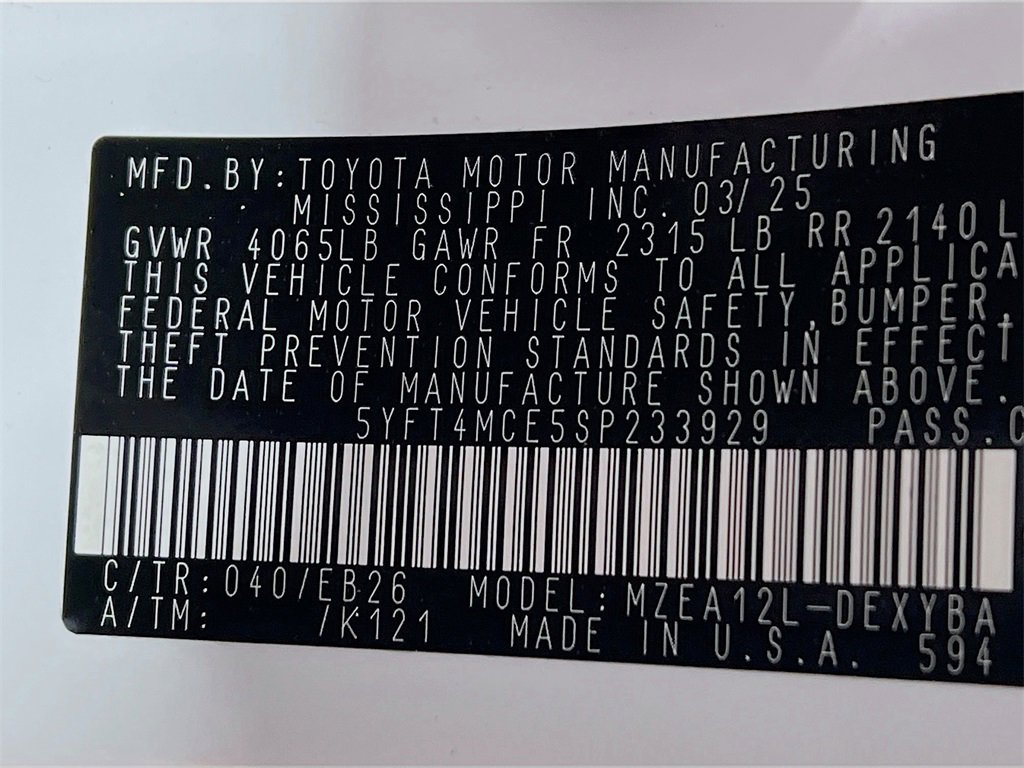 Certified 2025 Toyota Corolla XSE image 27