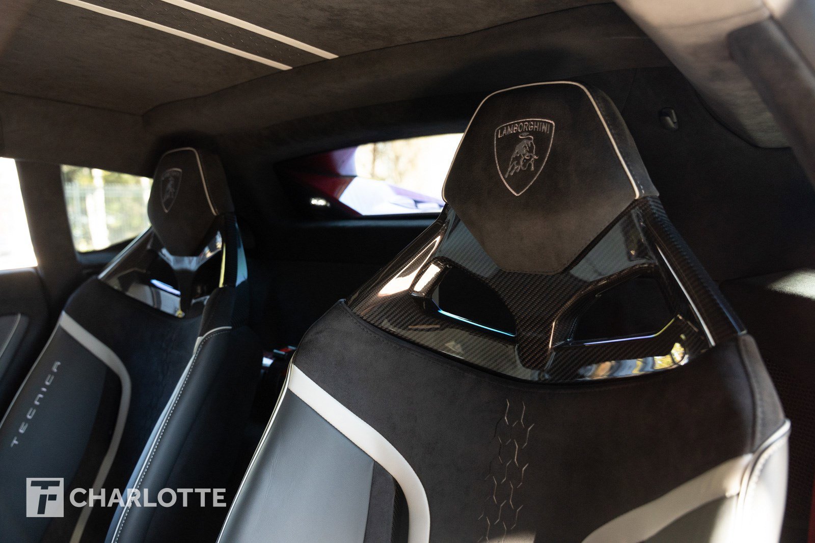 Used 2023 Lamborghini Huracan Tecnica image 21