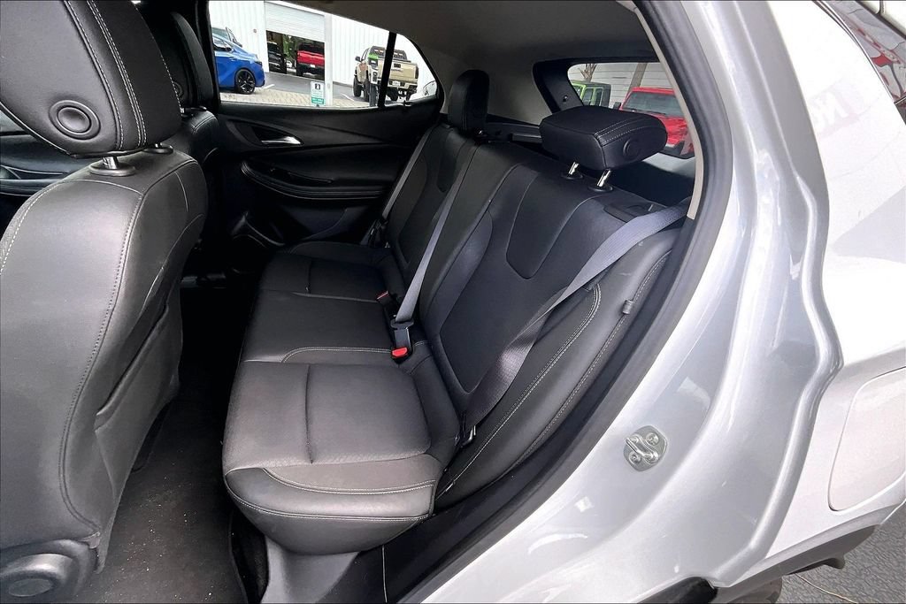 Used 2025 Buick Encore GX Preferred FWD image 22