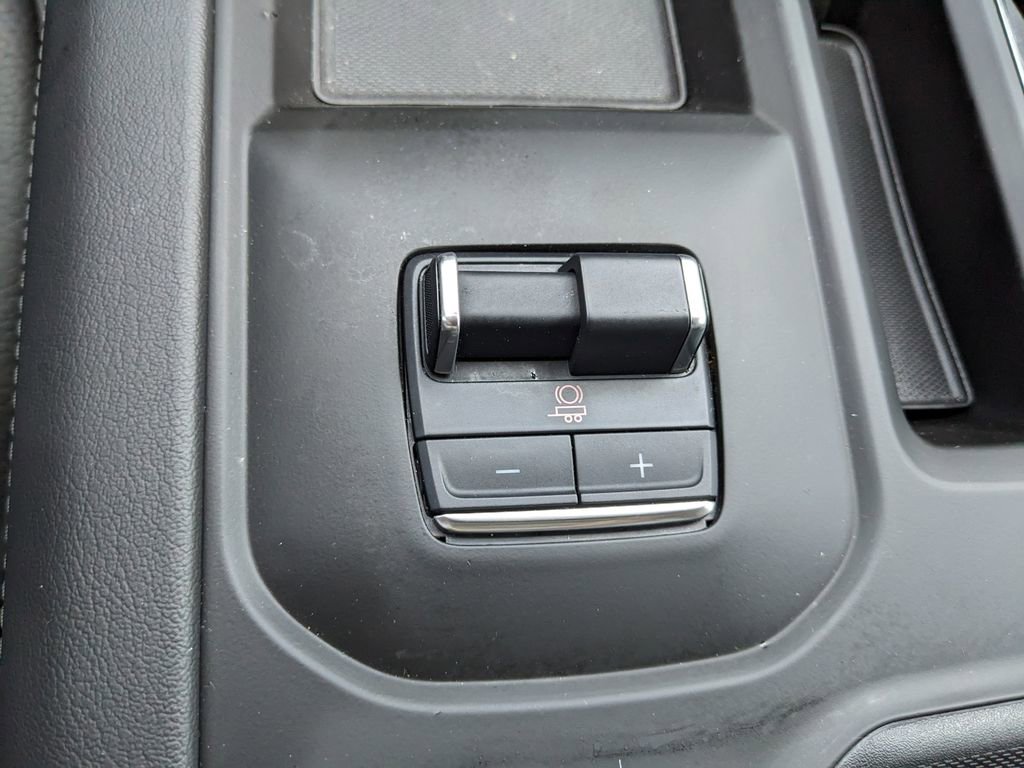 Used 2024 GMC Sierra 2500 Denali w/ Denali Reserve Package image 36