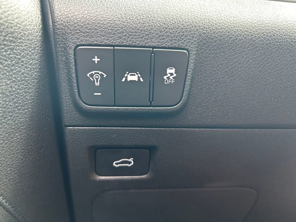 Used 2023 Kia K5 GT-Line w/ GT-Line Premium Package image 20