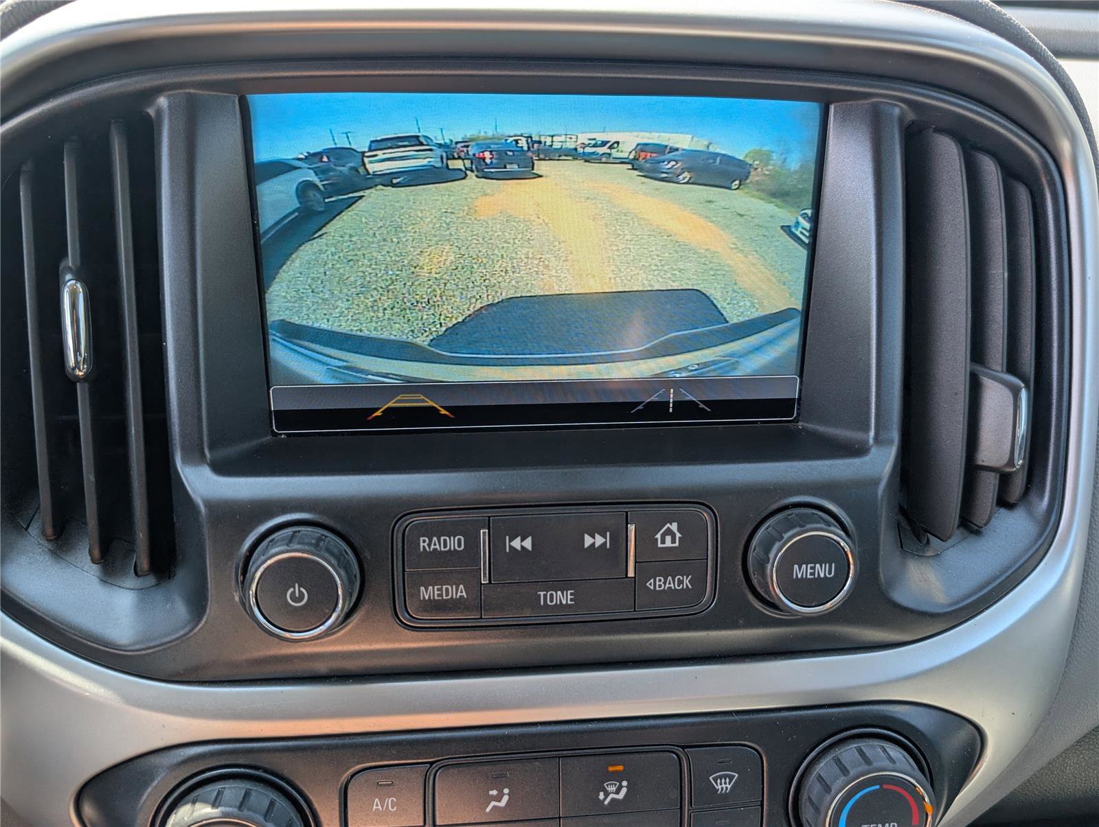 Used 2018 Chevrolet Colorado LT w/ LT Convenience Package AWD/4WD image 26