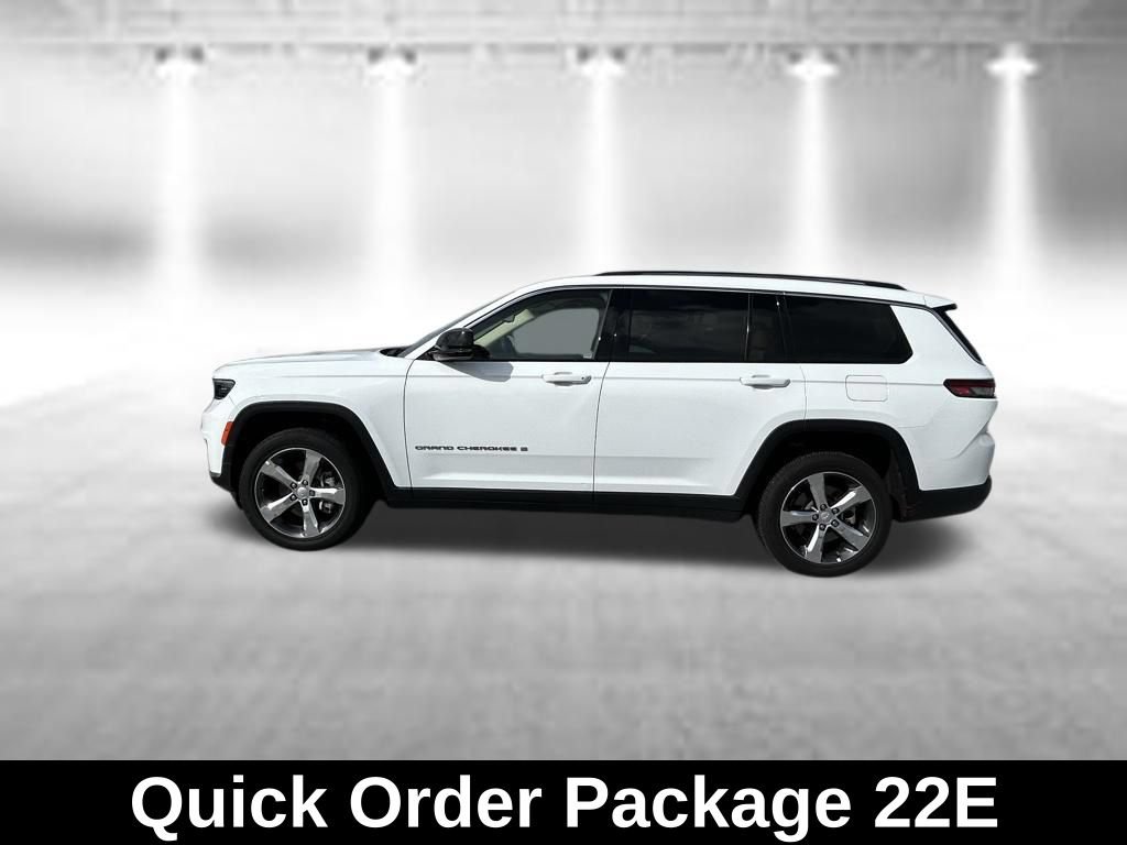 Certified 2022 Jeep Grand Cherokee L Limited RWD image 4