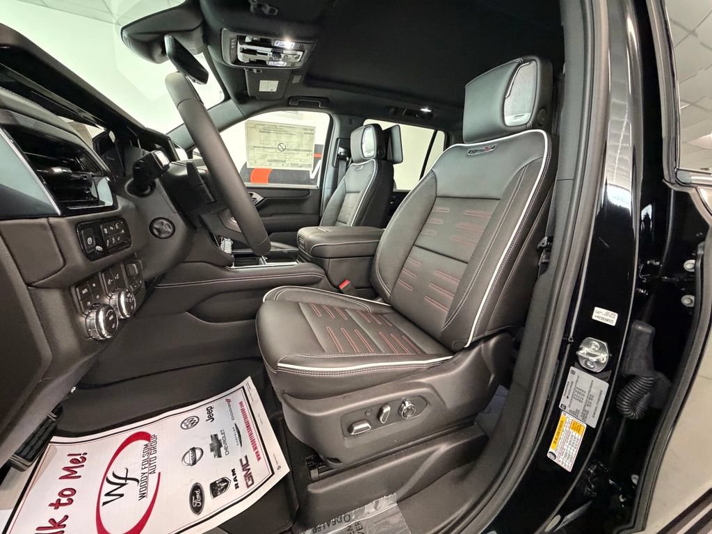 New 2026 GMC Yukon AT4 Ultimate w/ LPO, Floor Liner Package AWD/4WD image 15