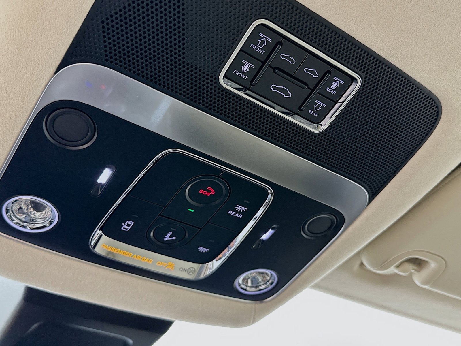 New 2026 Bentley Flying Spur V8 AWD/4WD image 34