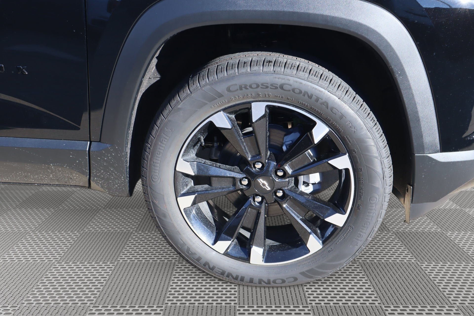 New 2027 Chevrolet Equinox RS w/ Safety and Technology Package AWD/4WD image 19