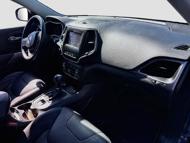 Used 2021 Jeep Cherokee Latitude Lux AWD/4WD image 35