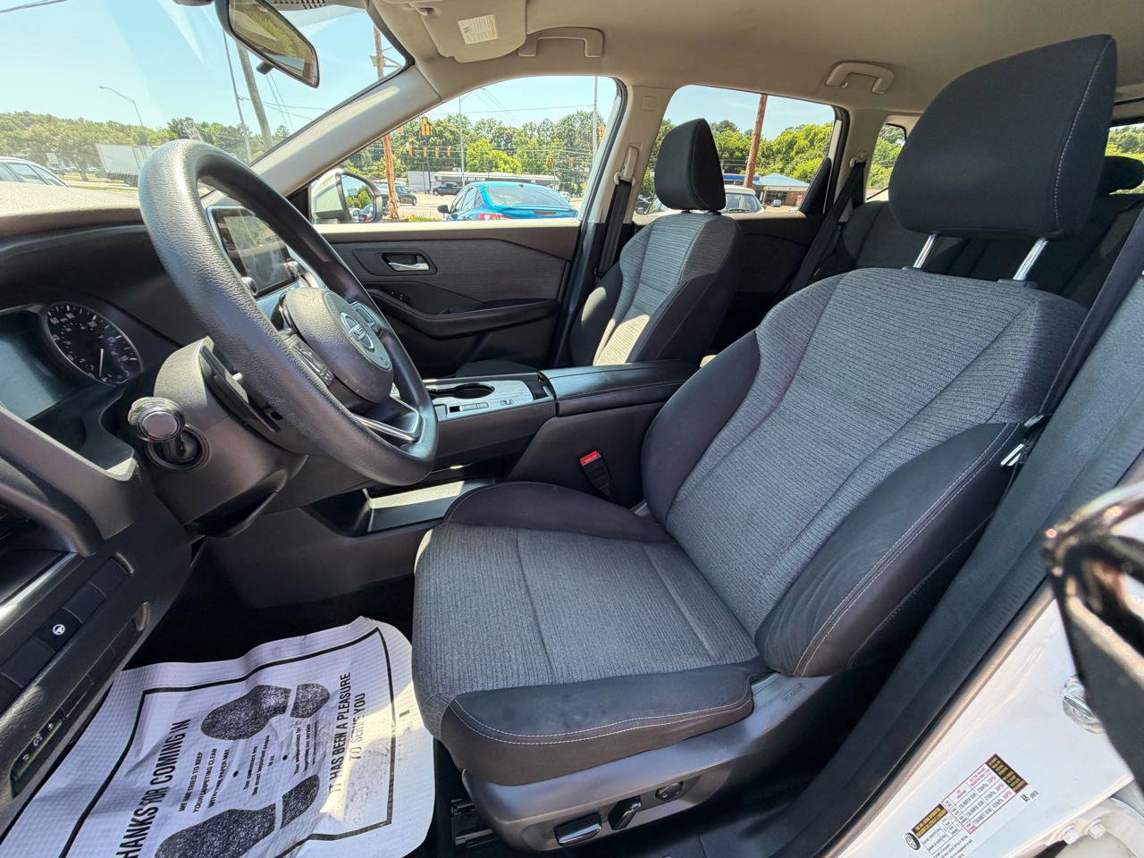 Used 2021 Nissan Rogue SV FWD image 32