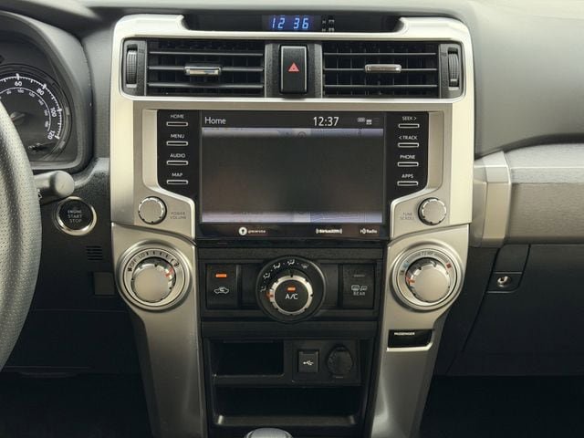 Used 2021 Toyota 4Runner SR5 Premium w/ Moonroof Package RWD image 17