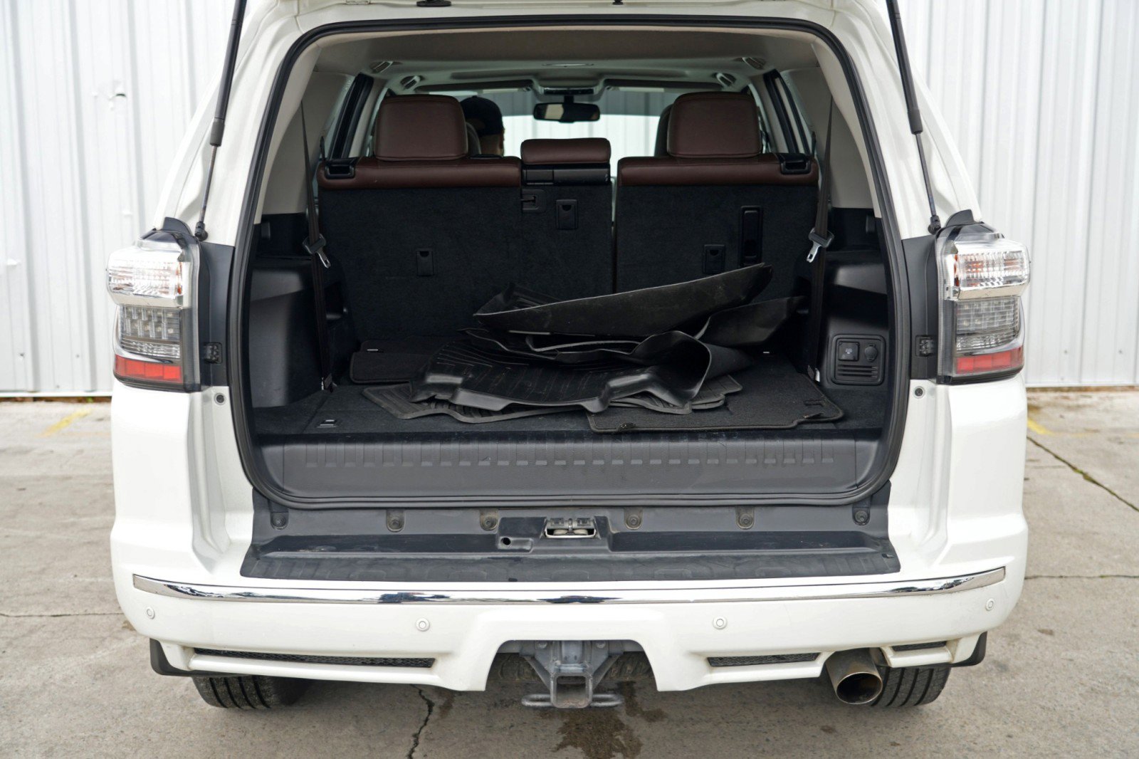 Used 2019 Toyota 4Runner Limited RWD image 9