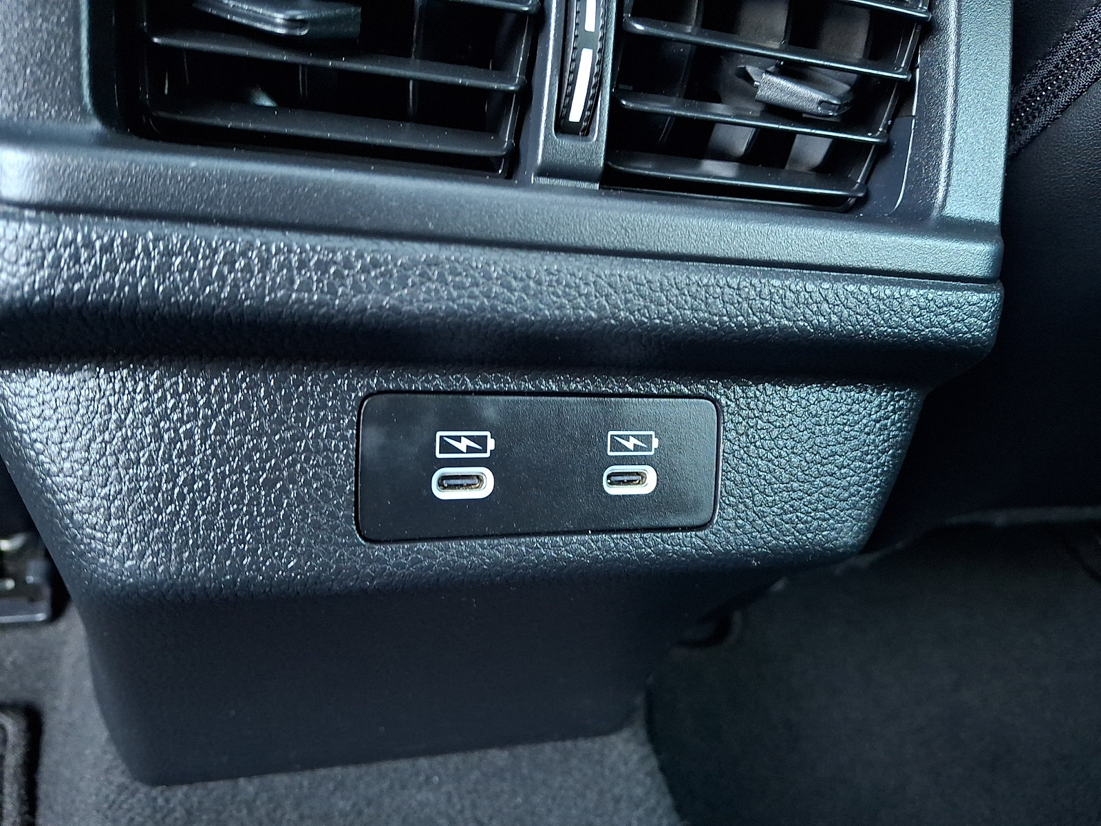Used 2023 Honda Accord Touring image 10