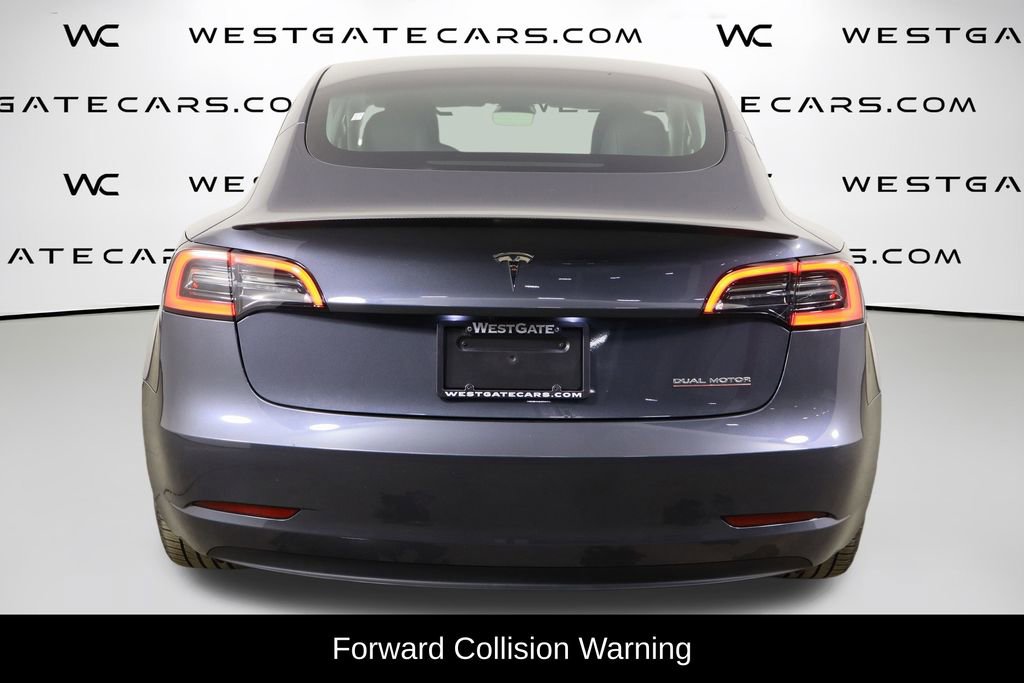 Used 2023 Tesla Model 3 Performance image 4