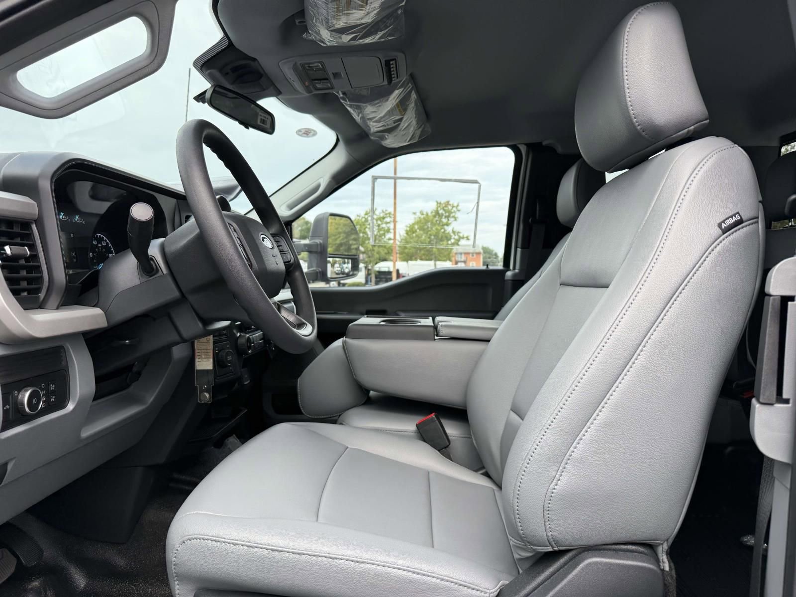 New 2025 Ford F450 XL AWD/4WD image 9