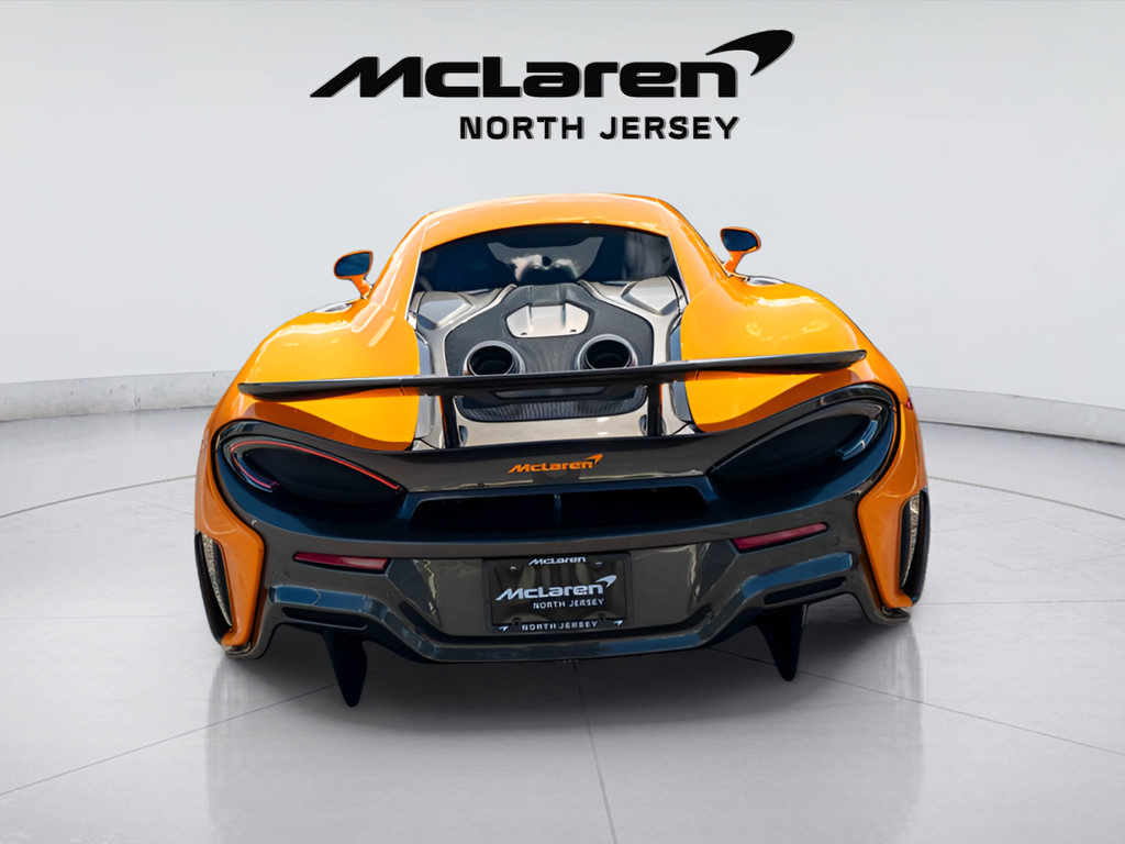 Used 2019 McLaren 600LT RWD image 24