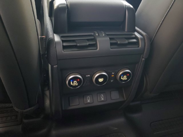 New 2026 Land Rover Defender 110 S AWD/4WD image 12