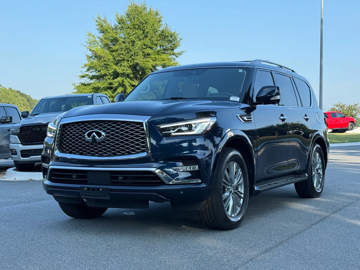 Used 2021 INFINITI QX80 Luxe w/ All-Season Package AWD/4WD image 1
