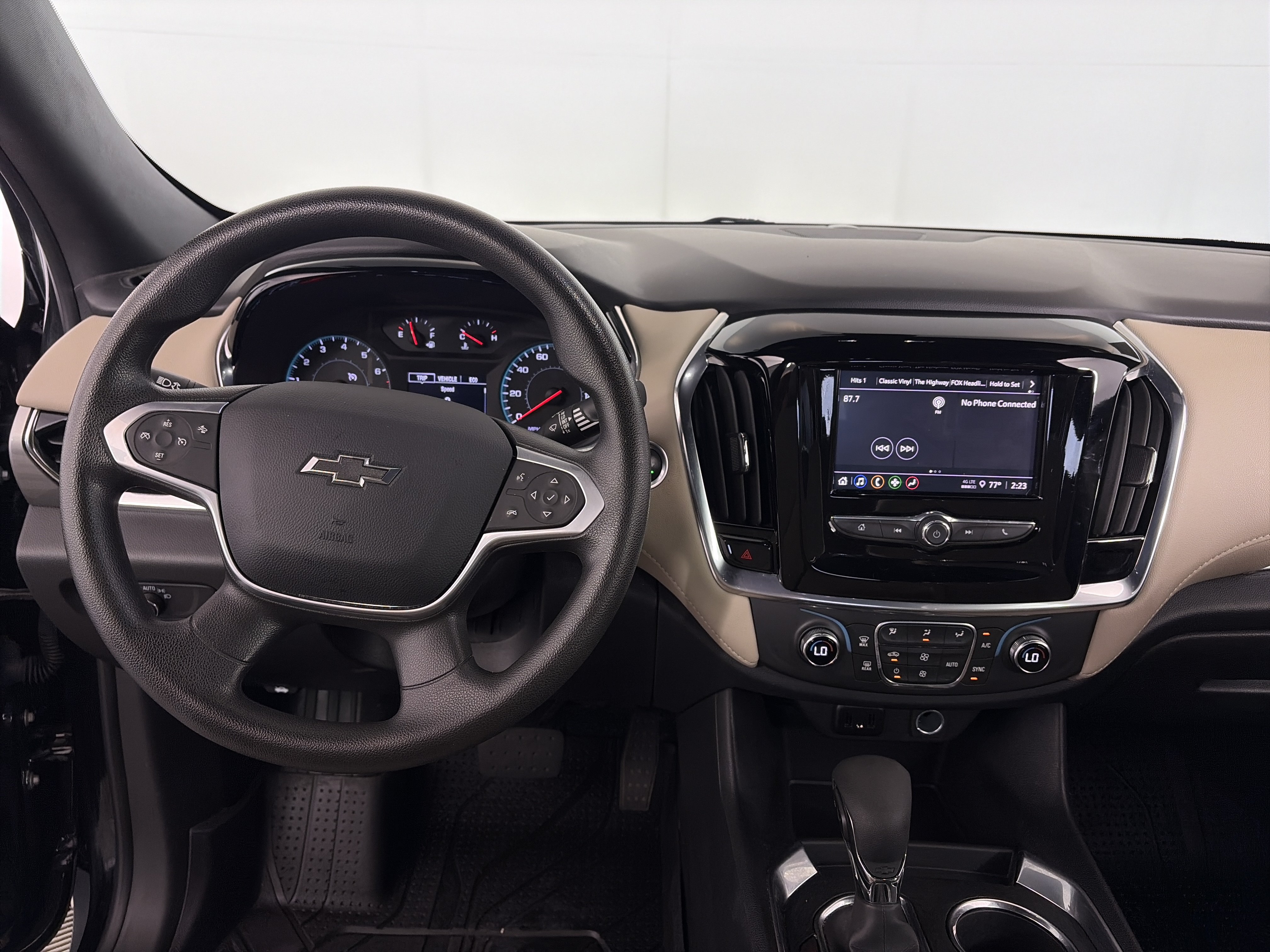 Certified 2023 Chevrolet Traverse LS w/ Midnight/Sport Edition AWD/4WD image 3