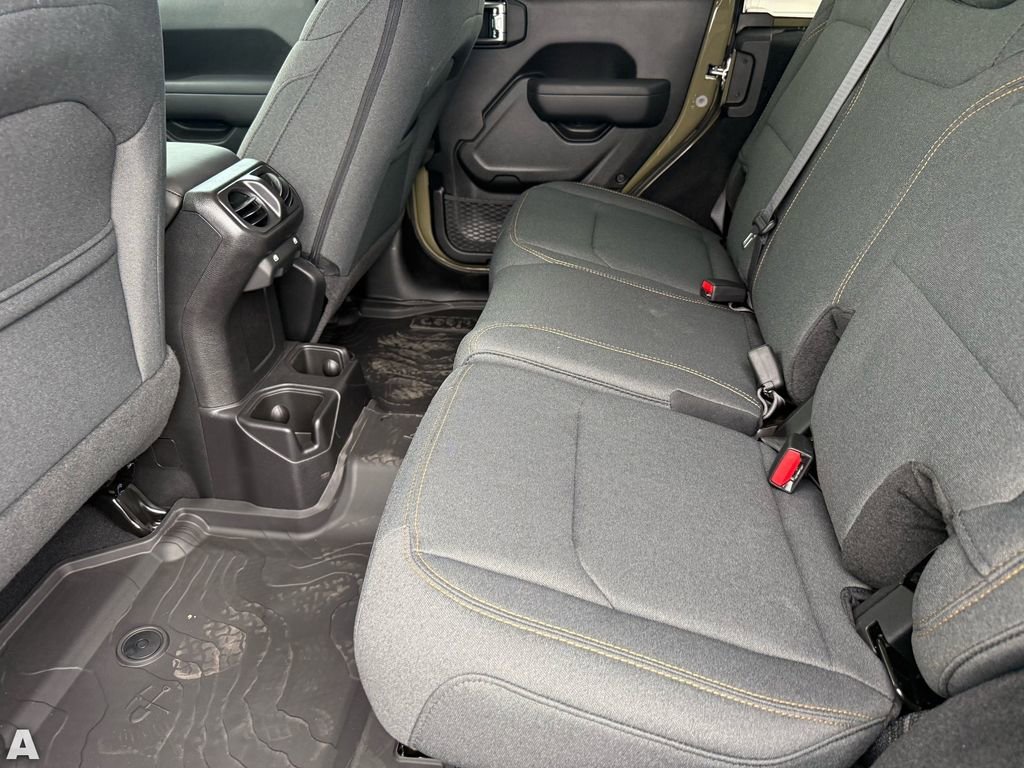 Used 2025 Jeep Wrangler Sport S image 25