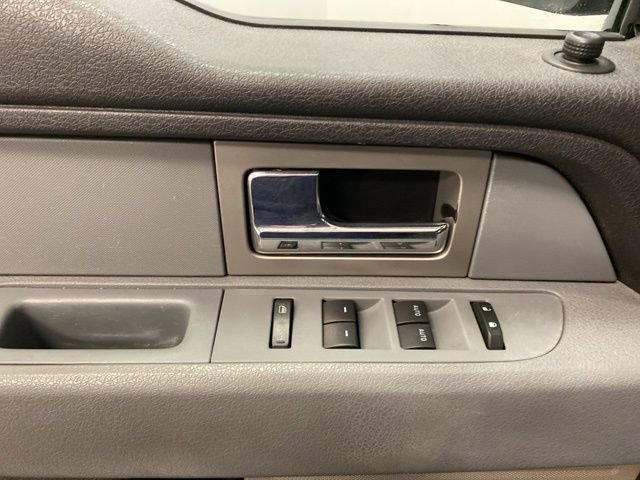 Used 2011 Ford F150 XLT w/ XLT Chrome Pkg image 15