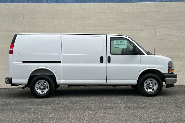 New 2026 Chevrolet Express 2500 w/ Driver Convenience Package RWD image 3