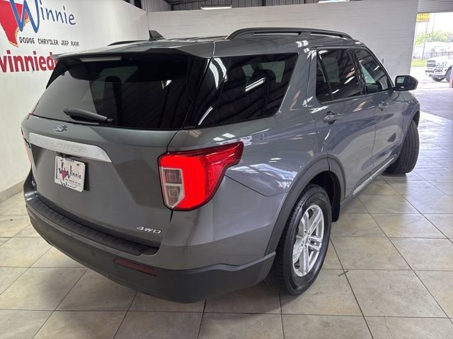 Used 2022 Ford Explorer XLT image 6