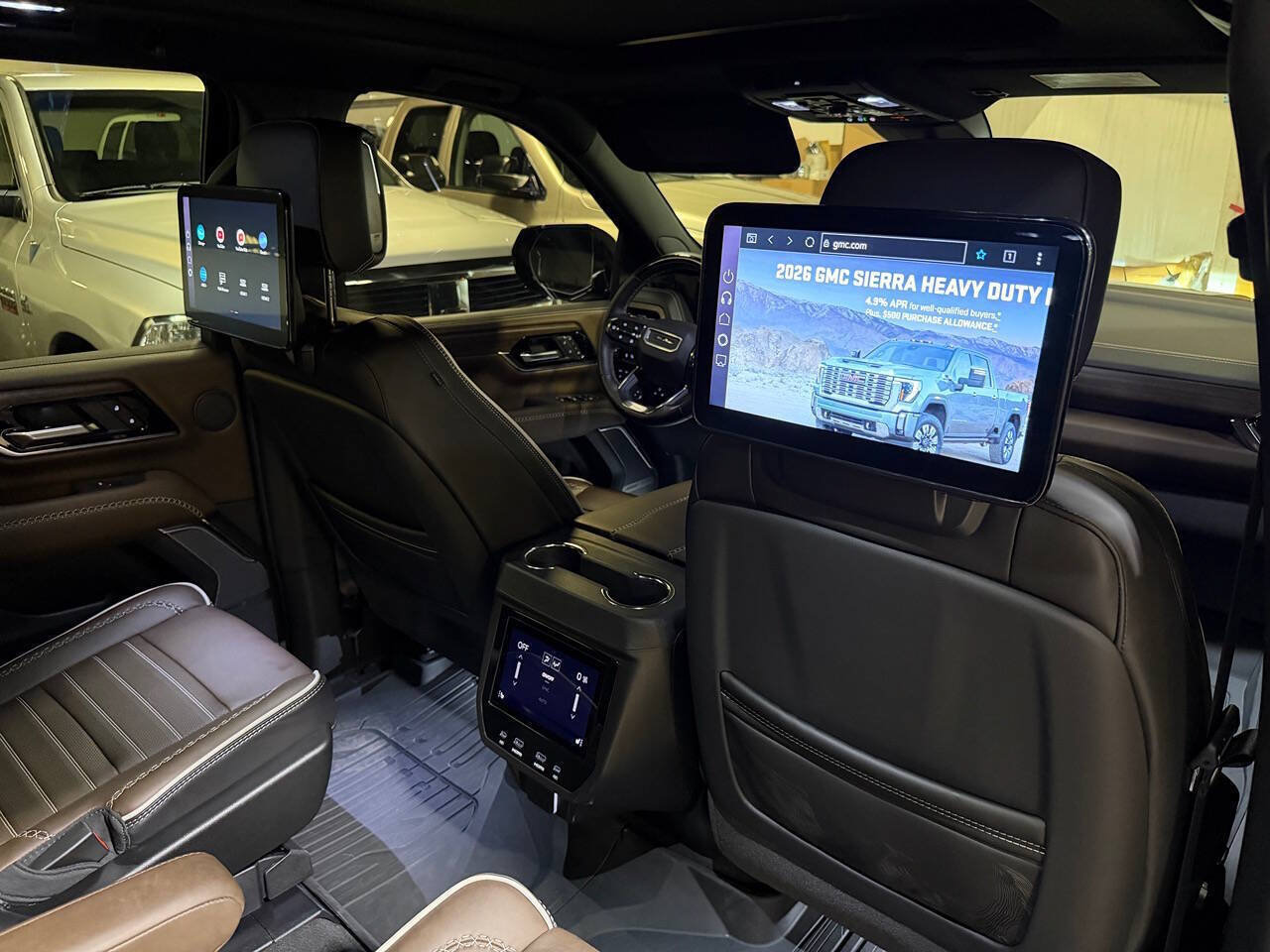 Used 2026 GMC Yukon Denali Ultimate AWD/4WD image 59