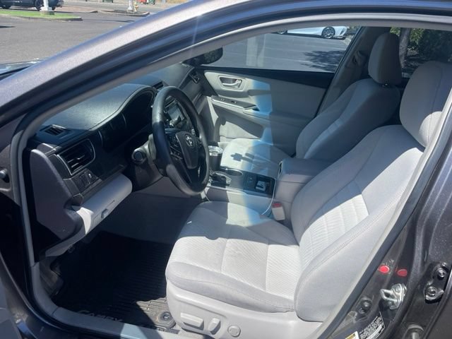 Used 2015 Toyota Camry LE FWD image 28