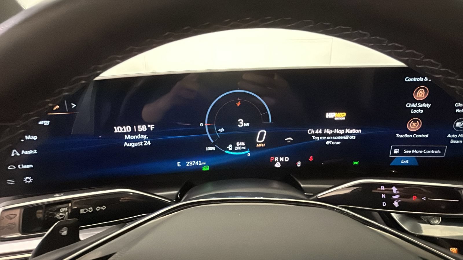 Used 2024 Cadillac Lyriq Tech w/ Driver Assist Package RWD image 21