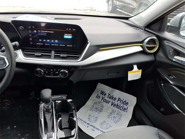 New 2026 Chevrolet Trax LT w/ LT Convenience Package image 15