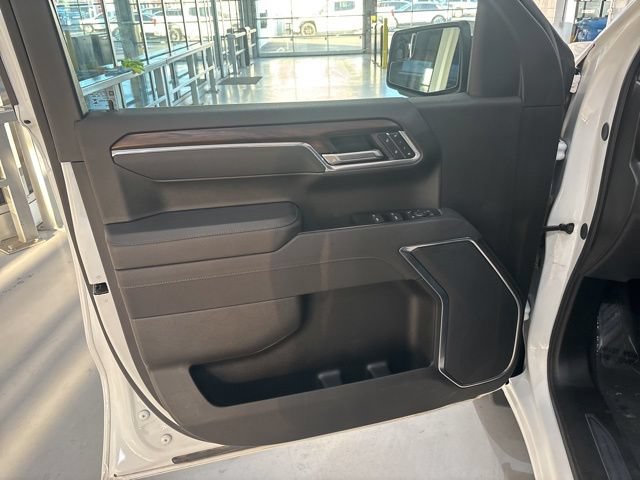 Used 2025 GMC Sierra 1500 SLT AWD/4WD image 15